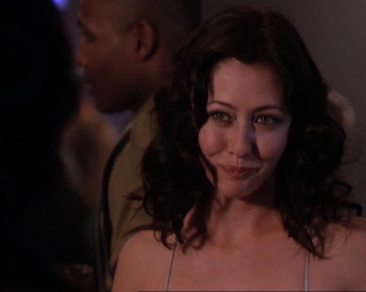 Charmed-Online-dot-net_305SightUnseen1248.jpg Charmed-Online-dot-net_305SightUnseen1248.jpg