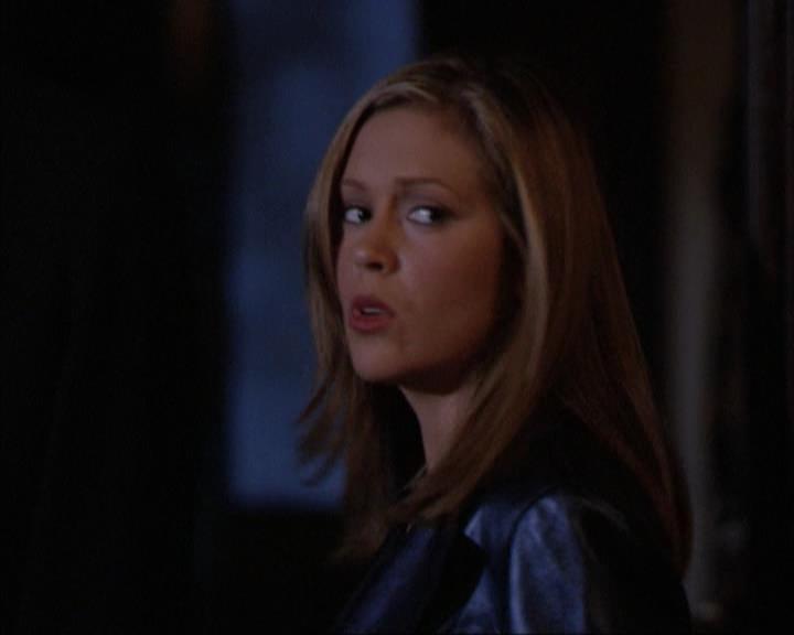 Charmed-Online-dot-net_305SightUnseen1459.jpg Charmed-Online-dot-net_305SightUnseen1459.jpg