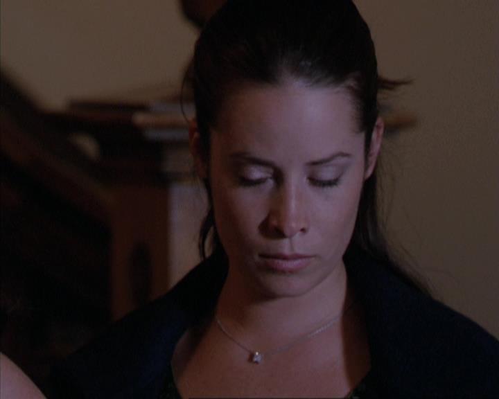 Charmed-Online-dot-net_305SightUnseen1495.jpg Charmed-Online-dot-net_305SightUnseen1495.jpg