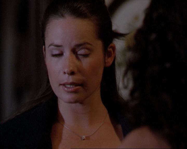 Charmed-Online-dot-net_305SightUnseen1553.jpg Charmed-Online-dot-net_305SightUnseen1553.jpg