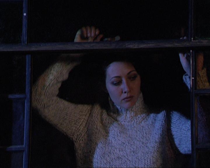 Charmed-Online-dot-net_305SightUnseen1657.jpg Charmed-Online-dot-net_305SightUnseen1657.jpg