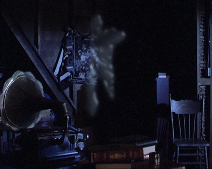 Charmed-Online-dot-net_305SightUnseen1683.jpg Charmed-Online-dot-net_305SightUnseen1683.jpg