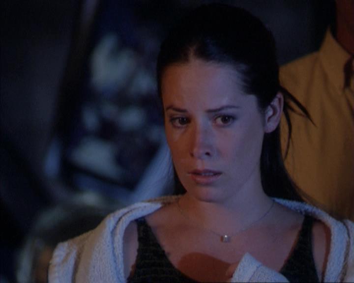 Charmed-Online-dot-net_305SightUnseen1730.jpg Charmed-Online-dot-net_305SightUnseen1730.jpg