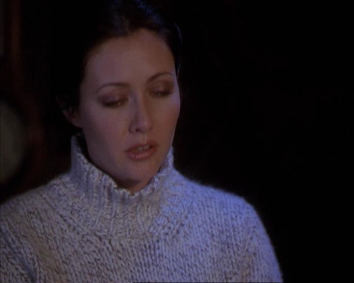 Charmed-Online-dot-net_305SightUnseen1779.jpg Charmed-Online-dot-net_305SightUnseen1779.jpg