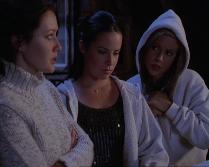 Charmed-Online-dot-net_305SightUnseen1780.jpg Charmed-Online-dot-net_305SightUnseen1780.jpg