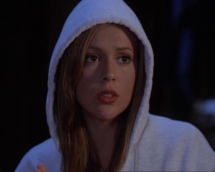 Charmed-Online-dot-net_305SightUnseen1788.jpg Charmed-Online-dot-net_305SightUnseen1788.jpg