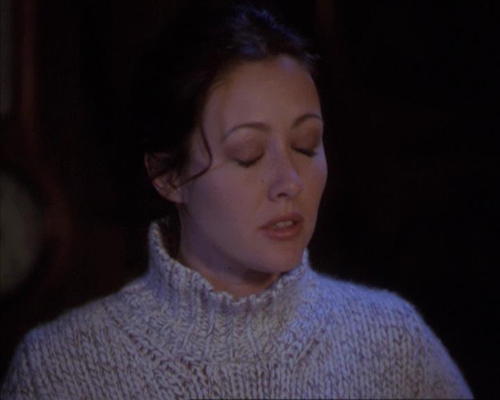 Charmed-Online-dot-net_305SightUnseen1807.jpg Charmed-Online-dot-net_305SightUnseen1807.jpg