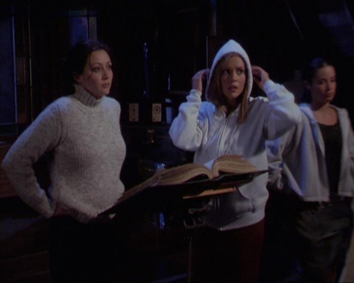 Charmed-Online-dot-net_305SightUnseen1815.jpg Charmed-Online-dot-net_305SightUnseen1815.jpg