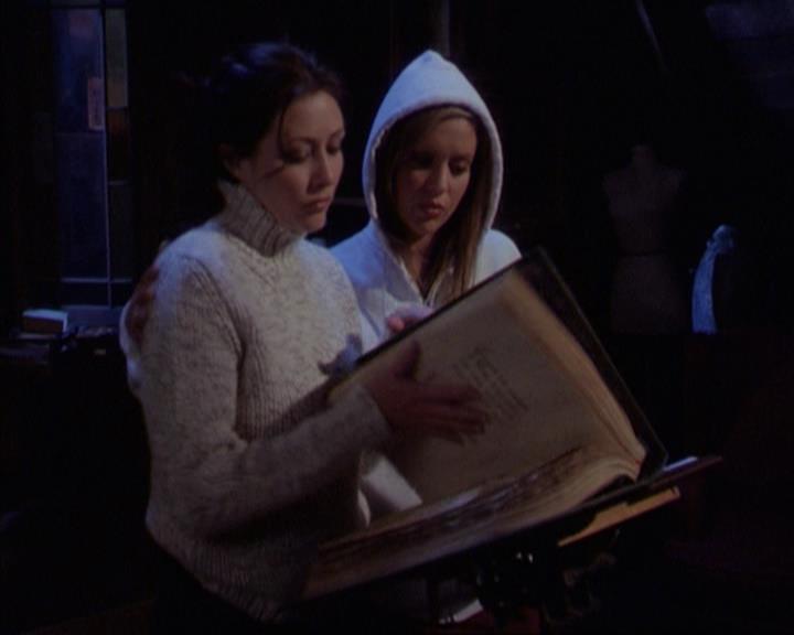 Charmed-Online-dot-net_305SightUnseen1825.jpg Charmed-Online-dot-net_305SightUnseen1825.jpg