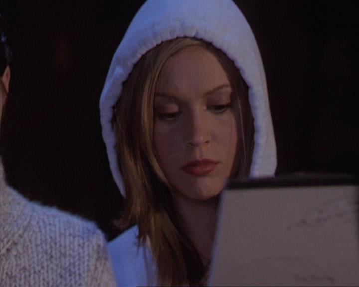 Charmed-Online-dot-net_305SightUnseen1829.jpg Charmed-Online-dot-net_305SightUnseen1829.jpg