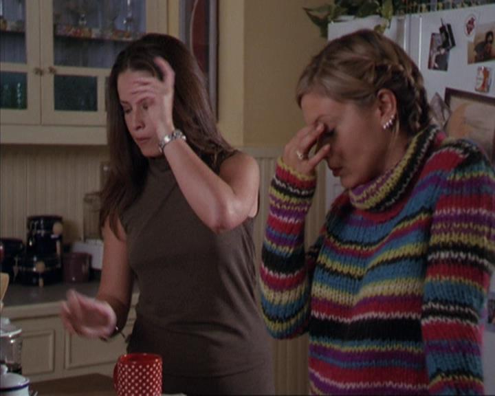 Charmed-Online-dot-net_305SightUnseen1901.jpg Charmed-Online-dot-net_305SightUnseen1901.jpg