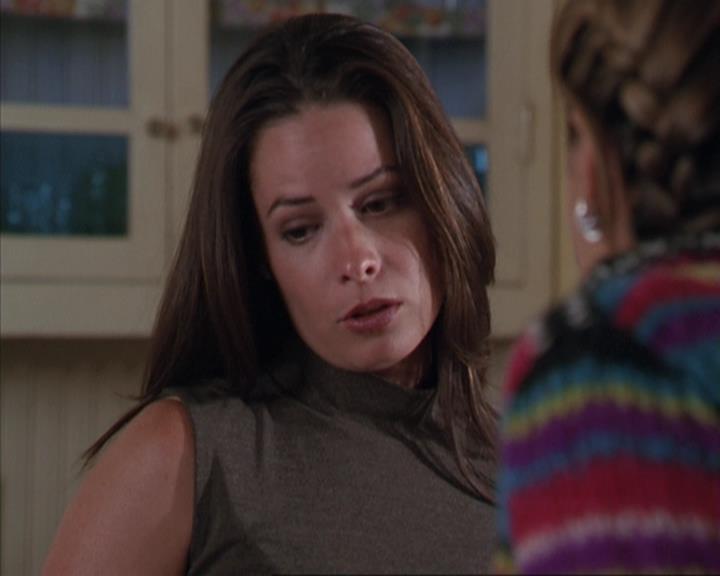 Charmed-Online-dot-net_305SightUnseen1922.jpg Charmed-Online-dot-net_305SightUnseen1922.jpg