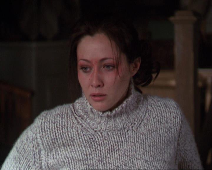 Charmed-Online-dot-net_305SightUnseen1997.jpg Charmed-Online-dot-net_305SightUnseen1997.jpg