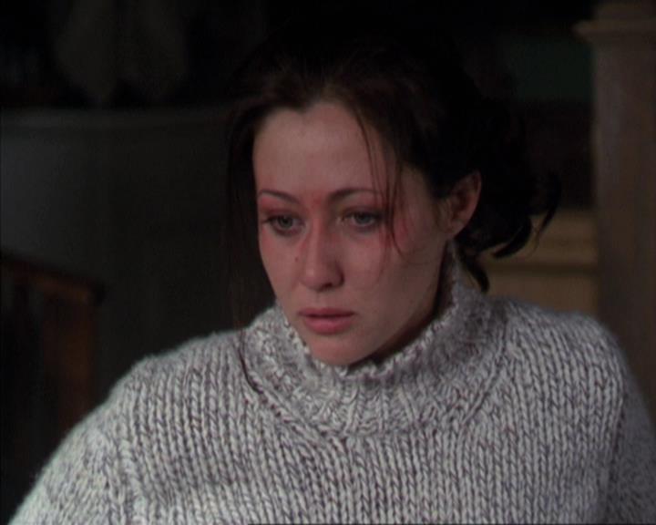 Charmed-Online-dot-net_305SightUnseen2000.jpg Charmed-Online-dot-net_305SightUnseen2000.jpg