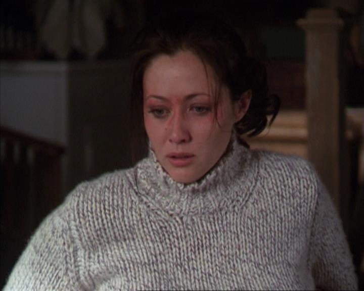 Charmed-Online-dot-net_305SightUnseen2010.jpg Charmed-Online-dot-net_305SightUnseen2010.jpg