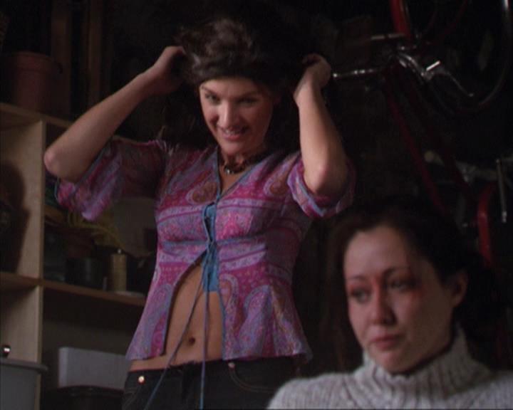 Charmed-Online-dot-net_305SightUnseen2019.jpg Charmed-Online-dot-net_305SightUnseen2019.jpg