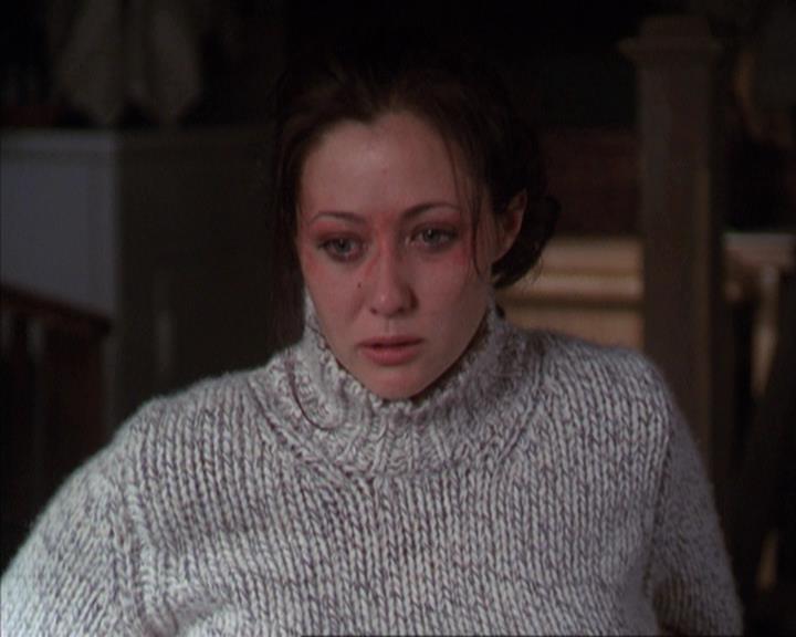 Charmed-Online-dot-net_305SightUnseen2025.jpg Charmed-Online-dot-net_305SightUnseen2025.jpg