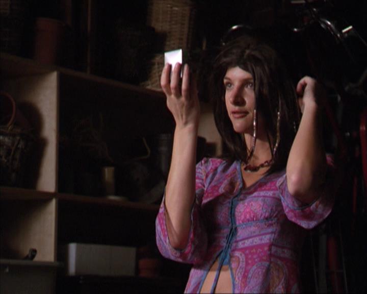 Charmed-Online-dot-net_305SightUnseen2037.jpg Charmed-Online-dot-net_305SightUnseen2037.jpg