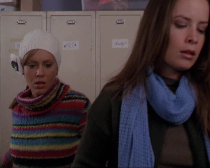 Charmed-Online-dot-net_305SightUnseen2122.jpg Charmed-Online-dot-net_305SightUnseen2122.jpg