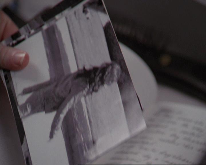 Charmed-Online-dot-net_305SightUnseen2127.jpg Charmed-Online-dot-net_305SightUnseen2127.jpg