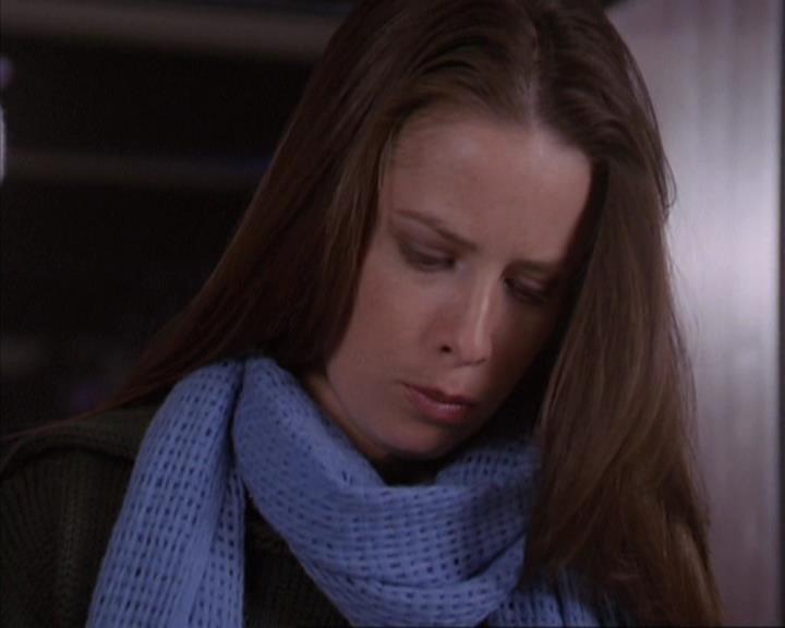 Charmed-Online-dot-net_305SightUnseen2131.jpg Charmed-Online-dot-net_305SightUnseen2131.jpg