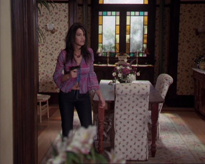 Charmed-Online-dot-net_305SightUnseen2166.jpg Charmed-Online-dot-net_305SightUnseen2166.jpg