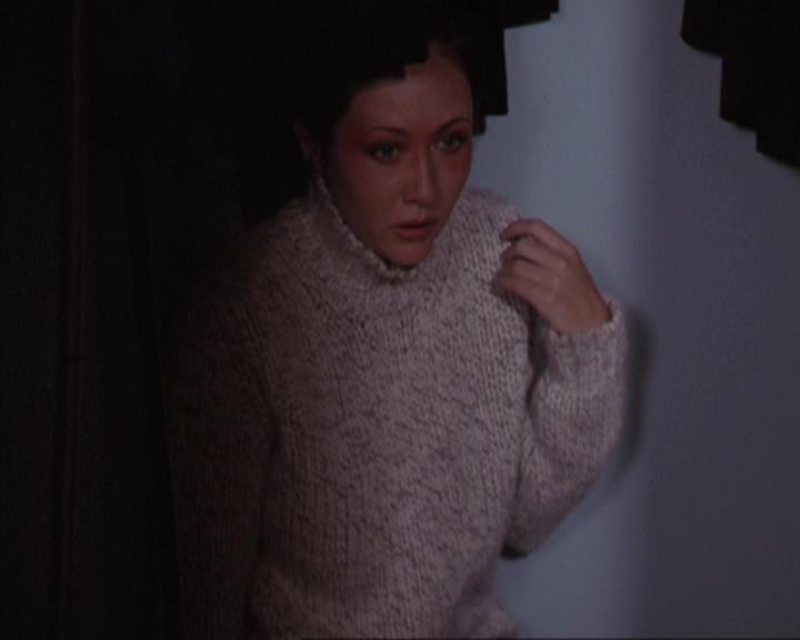 Charmed-Online-dot-net_305SightUnseen2189.jpg Charmed-Online-dot-net_305SightUnseen2189.jpg