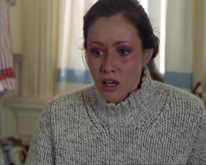 Charmed-Online-dot-net_305SightUnseen2215.jpg Charmed-Online-dot-net_305SightUnseen2215.jpg