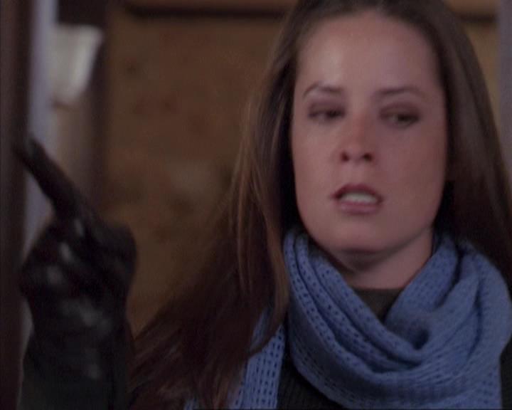 Charmed-Online-dot-net_305SightUnseen2221.jpg Charmed-Online-dot-net_305SightUnseen2221.jpg