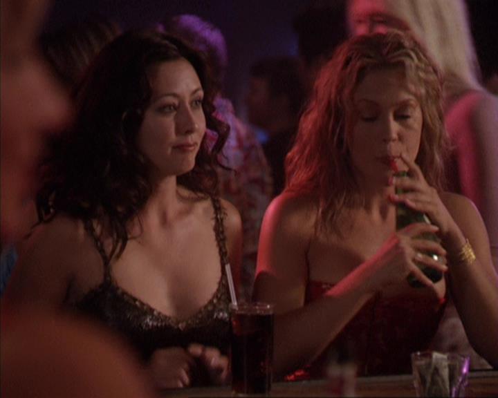 Charmed-Online-dot-net_305SightUnseen2267.jpg Charmed-Online-dot-net_305SightUnseen2267.jpg