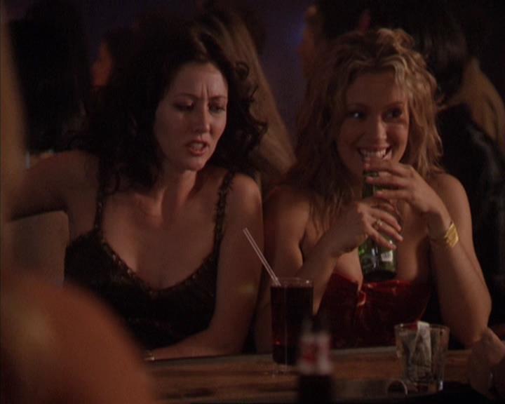 Charmed-Online-dot-net_305SightUnseen2283.jpg Charmed-Online-dot-net_305SightUnseen2283.jpg