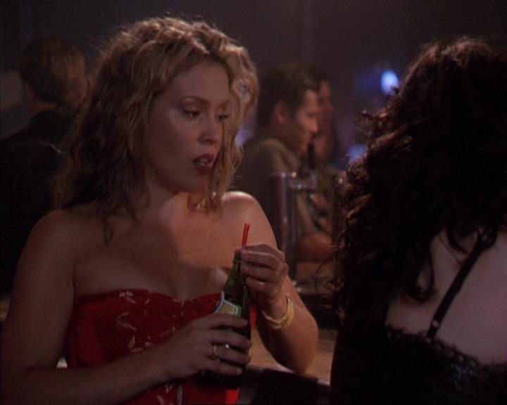 Charmed-Online-dot-net_305SightUnseen2292.jpg Charmed-Online-dot-net_305SightUnseen2292.jpg