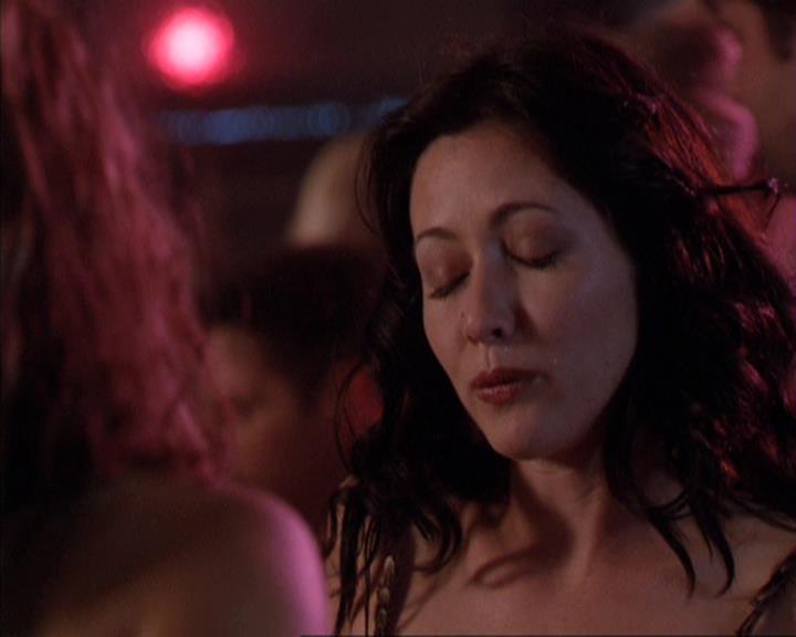 Charmed-Online-dot-net_305SightUnseen2323.jpg Charmed-Online-dot-net_305SightUnseen2323.jpg