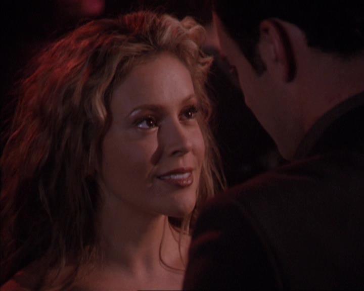 Charmed-Online-dot-net_305SightUnseen2370.jpg Charmed-Online-dot-net_305SightUnseen2370.jpg