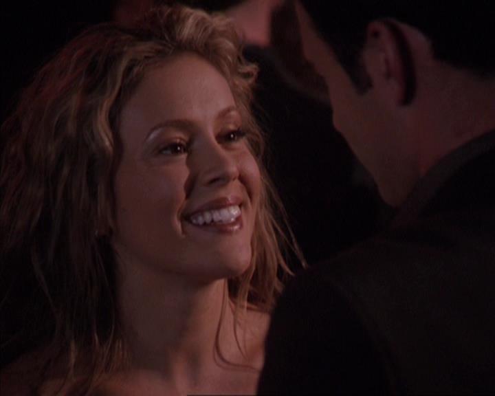 Charmed-Online-dot-net_305SightUnseen2376.jpg Charmed-Online-dot-net_305SightUnseen2376.jpg