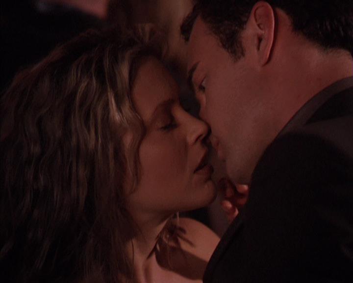 Charmed-Online-dot-net_305SightUnseen2386.jpg Charmed-Online-dot-net_305SightUnseen2386.jpg