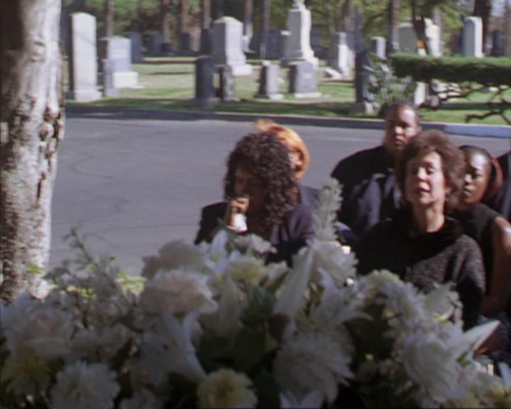 Charmed-Online-dot-net_309SleuthingWithTheEnemy0124.jpg Charmed-Online-dot-net_309SleuthingWithTheEnemy0124.jpg