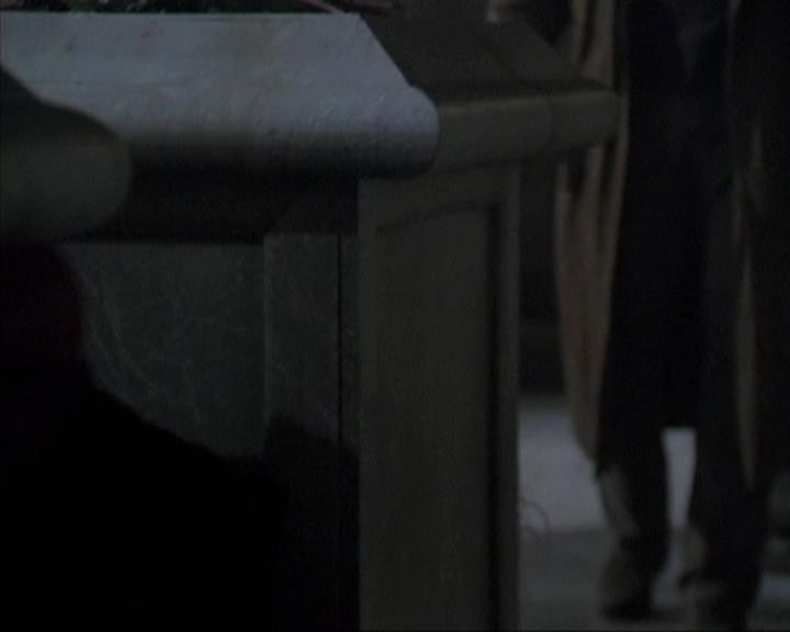 Charmed-Online-dot-net_309SleuthingWithTheEnemy0200.jpg Charmed-Online-dot-net_309SleuthingWithTheEnemy0200.jpg