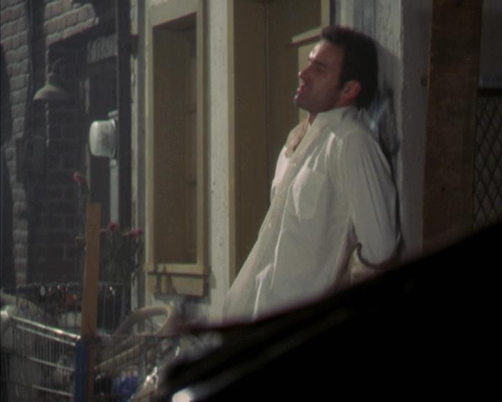 Charmed-Online-dot-net_309SleuthingWithTheEnemy0454.jpg Charmed-Online-dot-net_309SleuthingWithTheEnemy0454.jpg