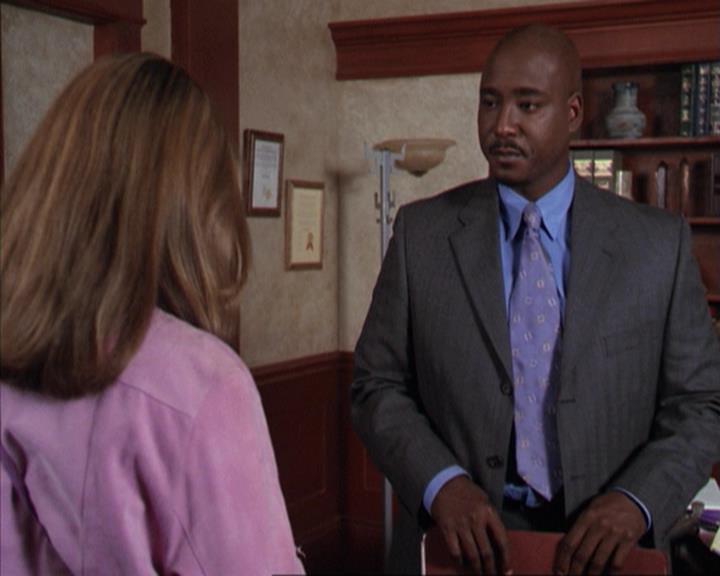 Charmed-Online-dot-net_309SleuthingWithTheEnemy0727.jpg Charmed-Online-dot-net_309SleuthingWithTheEnemy0727.jpg