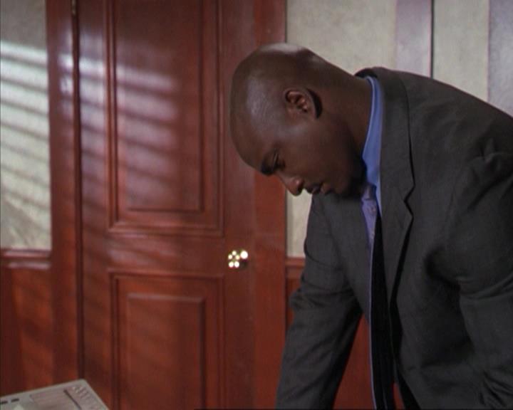 Charmed-Online-dot-net_309SleuthingWithTheEnemy0742.jpg Charmed-Online-dot-net_309SleuthingWithTheEnemy0742.jpg