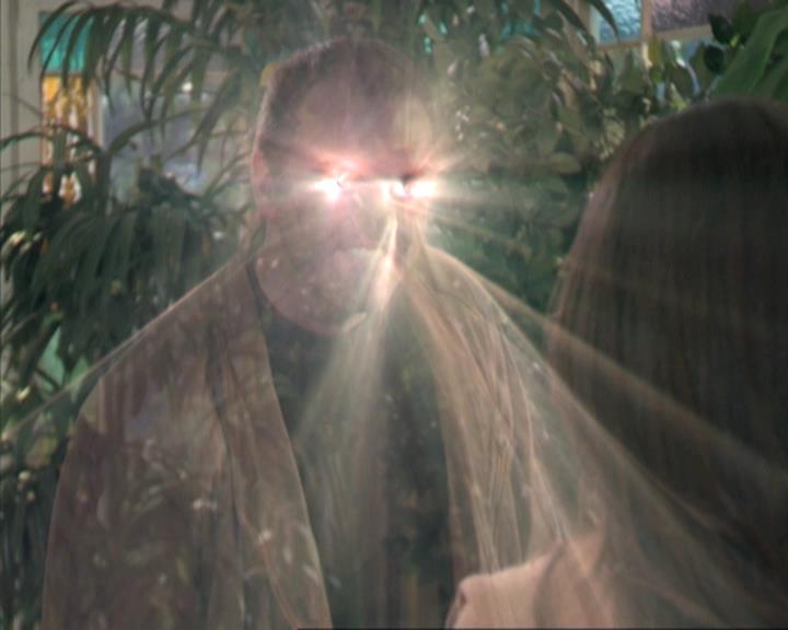 Charmed-Online-dot-net_309SleuthingWithTheEnemy0862.jpg Charmed-Online-dot-net_309SleuthingWithTheEnemy0862.jpg