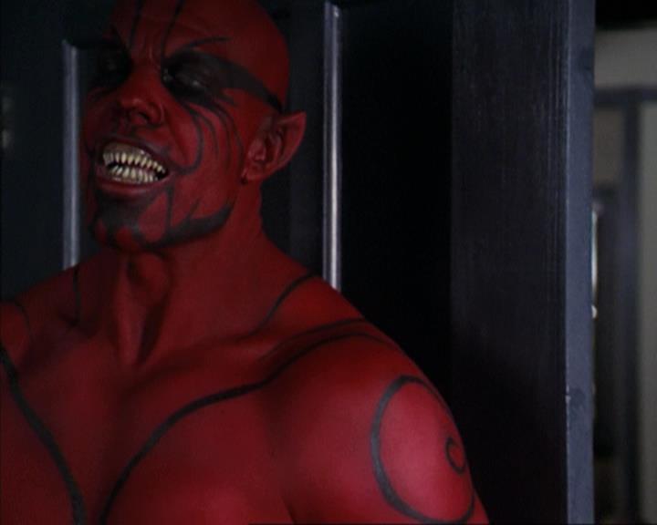 Charmed-Online-dot-net_309SleuthingWithTheEnemy0941.jpg Charmed-Online-dot-net_309SleuthingWithTheEnemy0941.jpg