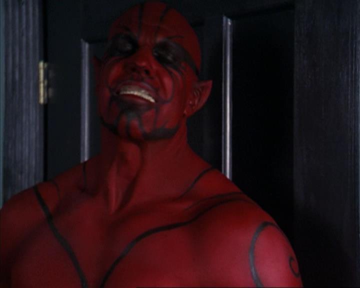 Charmed-Online-dot-net_309SleuthingWithTheEnemy0942.jpg Charmed-Online-dot-net_309SleuthingWithTheEnemy0942.jpg