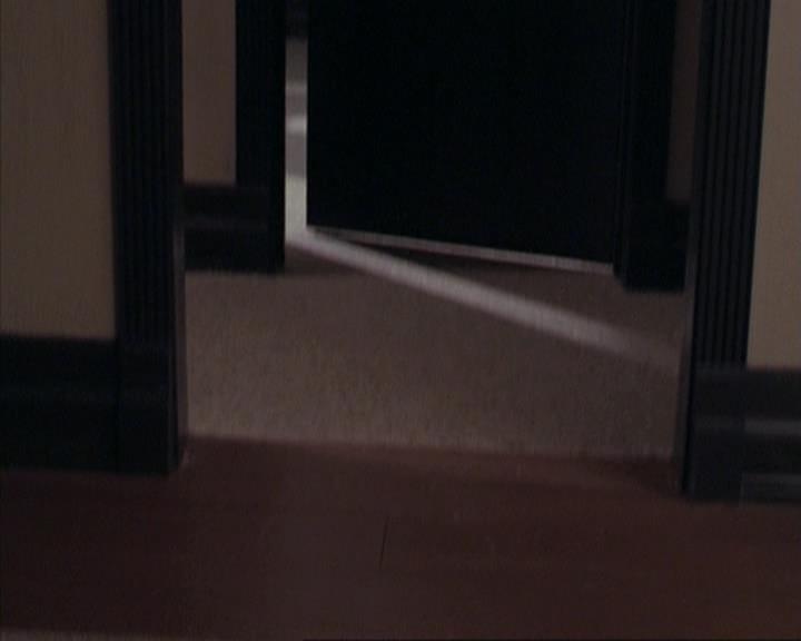 Charmed-Online-dot-net_309SleuthingWithTheEnemy0948.jpg Charmed-Online-dot-net_309SleuthingWithTheEnemy0948.jpg