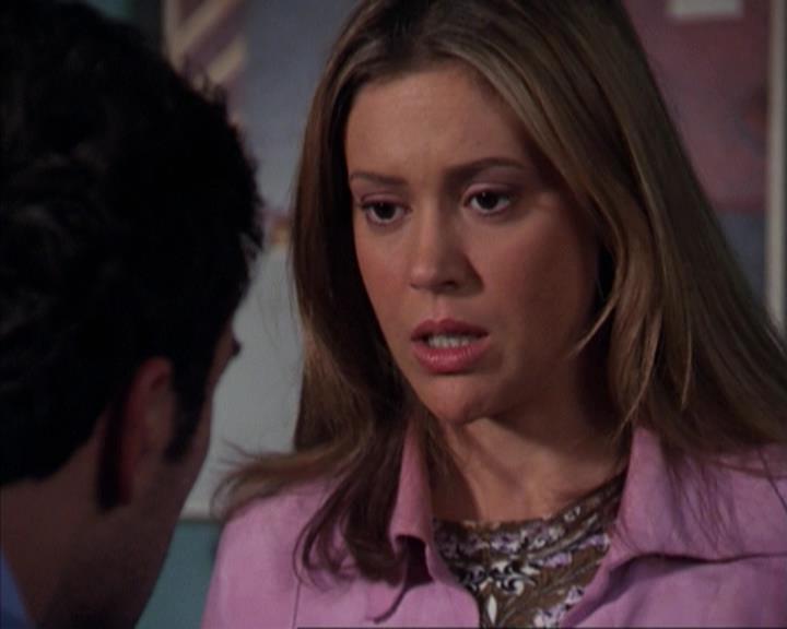 Charmed-Online-dot-net_309SleuthingWithTheEnemy1031.jpg