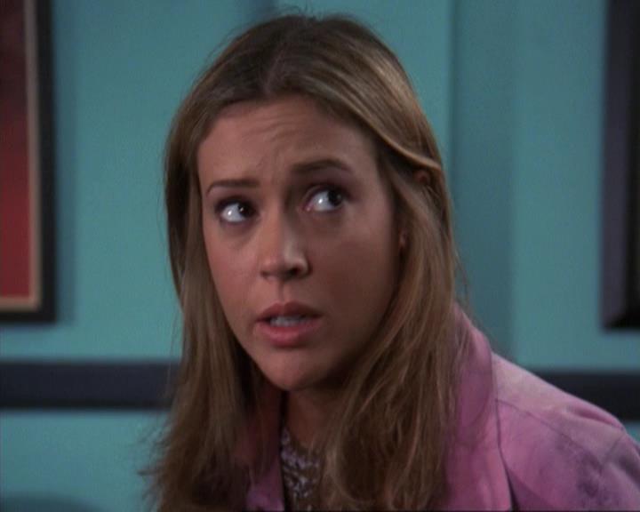 Charmed-Online-dot-net_309SleuthingWithTheEnemy1049.jpg Charmed-Online-dot-net_309SleuthingWithTheEnemy1049.jpg