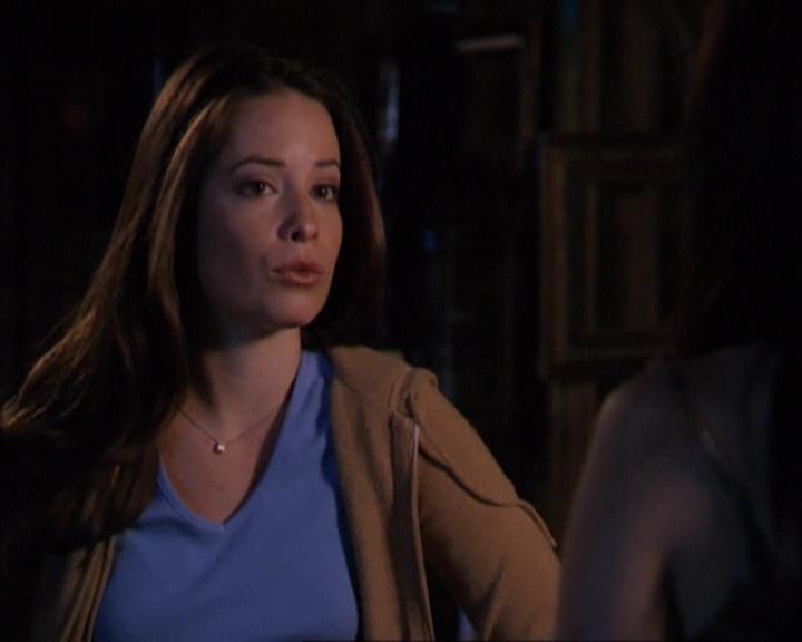 Charmed-Online-dot-net_309SleuthingWithTheEnemy1162.jpg
