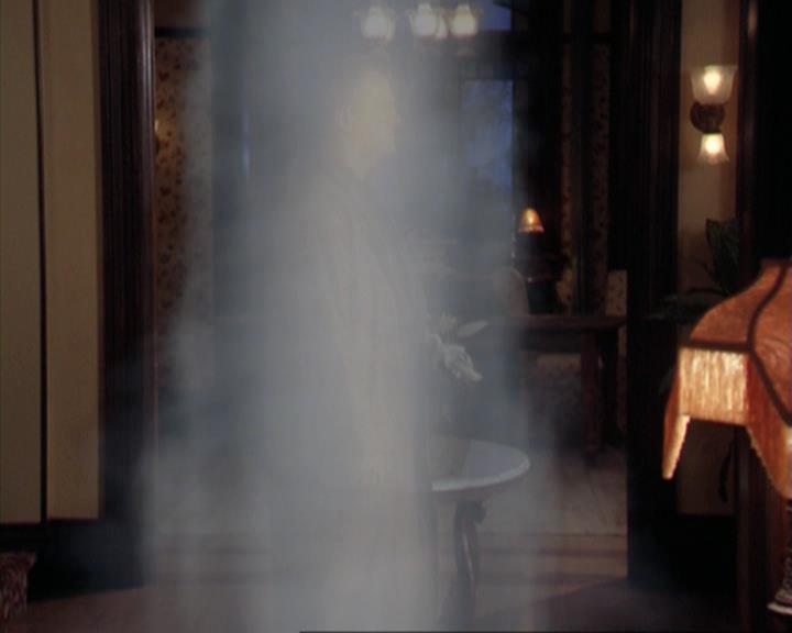 Charmed-Online-dot-net_309SleuthingWithTheEnemy1182.jpg