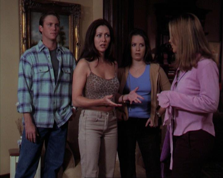 Charmed-Online-dot-net_309SleuthingWithTheEnemy1225.jpg